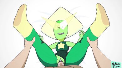 Watch as Peridot from Steven Universe gets parodied in Nateka Place!