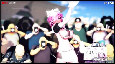 Watch the hot cosplayer with a cat in her hand get exposed while playing with herself in front of an audience