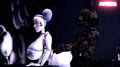 Mutated Monster Lovers: Ballora and Springtrap Celebrate Love on Valentines Day