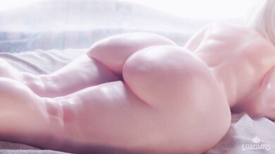 Jenna Jamesons Farting Adventures with Njoji Bouncing