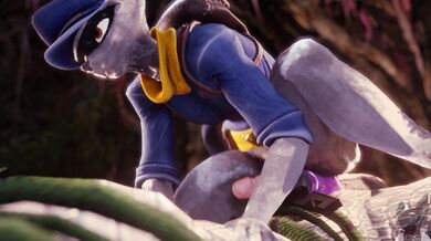 Sly Cooper is here to help with his Warfare Machine!