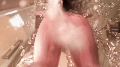 'Uncle Dave and Aunt Cass in Hot Tub Romance'