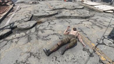 Tifa gets knocked out by Boss Raider