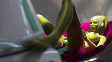 Bionic Droid Gets Assaulted By Twilek Slave Queen