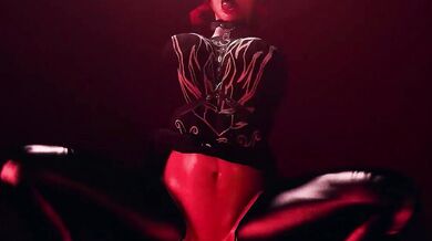 'The Demoness Novinha and her Funky PMV Adventure'