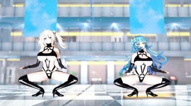 'Sexy Animalgirl in 4K Cobby is Ready to Roll!' (Anaconda)