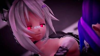 'MeltreatingMelissawithherowntoys'