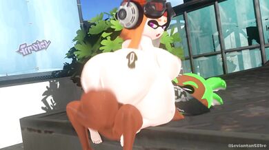 Mega Mama's Huge Inflating Ass!