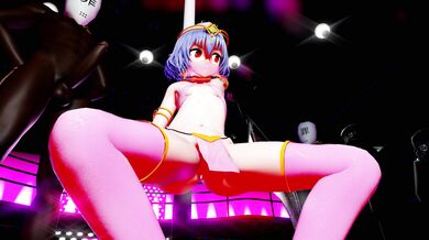 "My friend's mom's boyfriend's sister-in-law's stepbrother's roommate takes a shower"