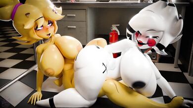 "Chiku and Marie: A Serene 2K Baby Moon with Artistic Touches"