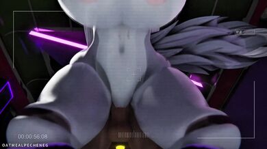 Hey there Roxanne, let me give you a fan service!