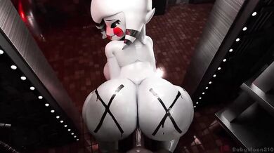 'Mommy's Little Pet'