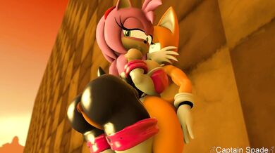"Amy's Thick Thighs Seduce Rouge for a Tasty Hentai Lunch"