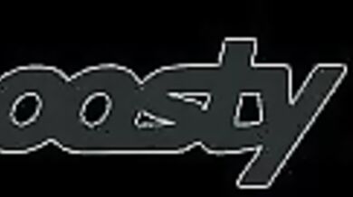 My name is Mai, and I love to take baths. Today, as I was soaking in the hot water, I noticed that my pussy started to get really wet...