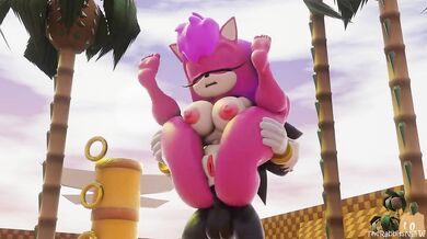 'Crazy Anal Sex with Sonia, a Thick-Thighed MILF'