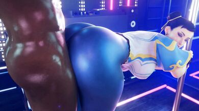 'Striker Chun-Li 's First Time On The Pole!'