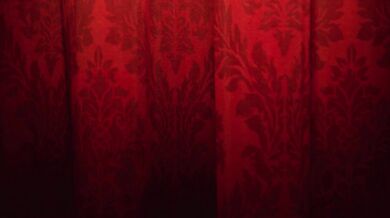 Zoey's Mom Sells Her Futa To The Highest Bidder (Introduction Version)