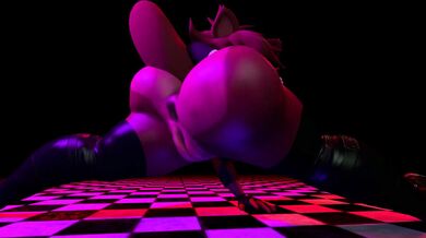 Rewritten as: "Twerking on the beach with feathers."