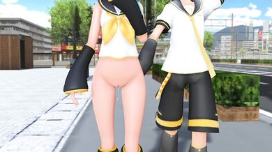 'Brother Takes Curvy Sibling's Petite Behind'