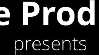 'A young woman guards her house against intruders, but soon she realizes that the threat comes from within.'