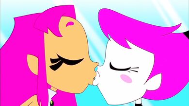 'The Loopy Lesbian Kiss between Starfire and Jinx'