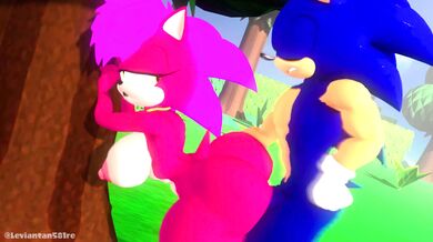 Sonic and his slutty friend Sonia are fucking in a room with bouncing bed springs!