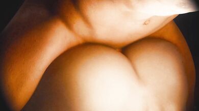 'SexySeductressSubmitsToHardcoreAnalSexWithMatureFatherFigure'