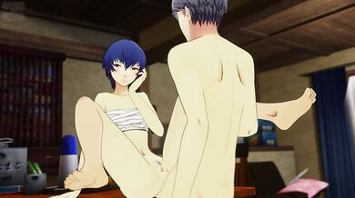 "The Androgyne's Sexy Buns and Artistic Creativity!"