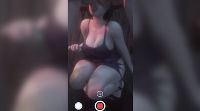 'The Seductress and the Sexy Messenger'