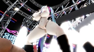 "The Cowgirl, Her Event and Two Friends (4K) - Ikuiku Dance"