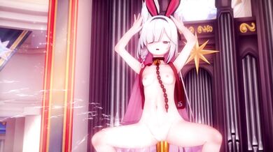 'Mom and daughter caught having hot lesbian sex in the kitchen while dad watches on hid*den camera footage!'