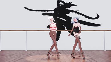 Haku and Miku, the dancing sisters!