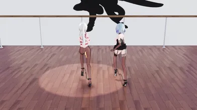 Haku and Miku, the dancing sisters!