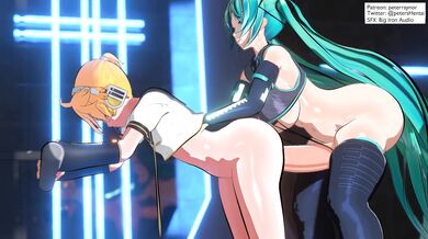 'Kagamine Len Gets Inflated: An Unexpected Fetish?'
