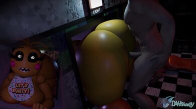 'Temptress of the Vents: Toy Chica's Trapped Desire'