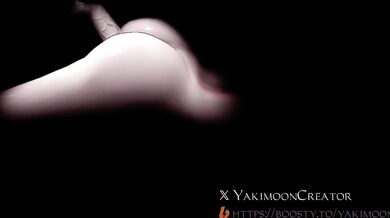 Watch the hot nude blonde twerk with a huge cock in this exclusive version of the porn video!