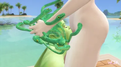 Medusa and Harley Quinn get it on at the beach house