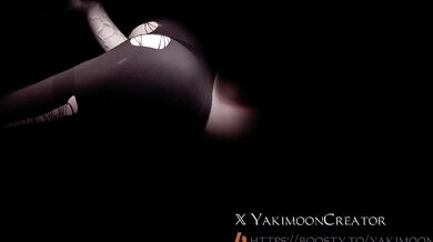 "Sexy Twerk Dancer Gets Seduced By Huge Cock While Wearing Ripped Tights"