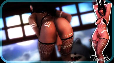 Sexy Asses and Twerking Booties: The Ultimate Threeway