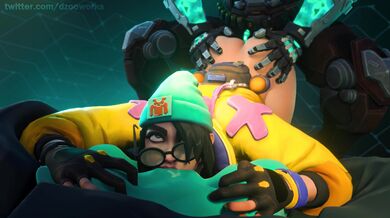 Sexy Babe Gets Her Hole Filled With Cum & Pleasures Her Face In A Kinky Threesome