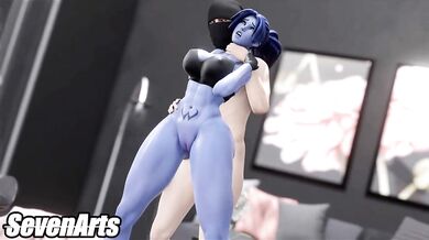 Tiny Asian Bodybuilder Girlfriend with Her Muscular Boyfriend