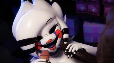 - Massage therapist Marie gives a handjob and a cumshot