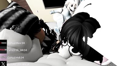 'Moments of Passion with Mom and Friends'