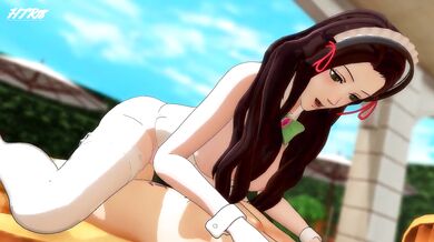 Hilda and Dorothea, the Sexy Maids