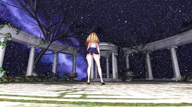 Getting Naughty at the House Party with Laysha