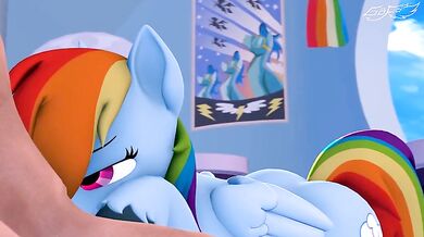 In Soviet Equestria, Rainbow Dash tastes you
