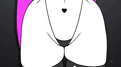 Sexy Layla and Her Hiyashi Noodles - Lost in HMV