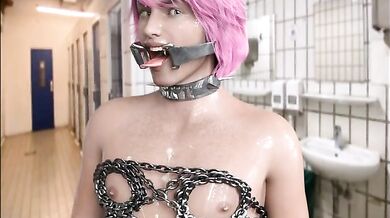 Chained Twinks: Model Rogers Picture Compilation