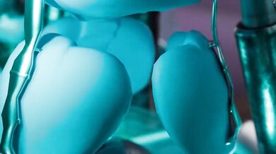 Watch hot Jenny give herself a cowgirl loop with no audio!