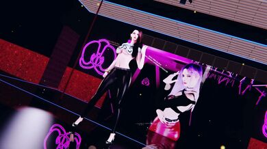 Two Bad Girls - Ariana Grande and Nicki Minaj get freaky in bed!